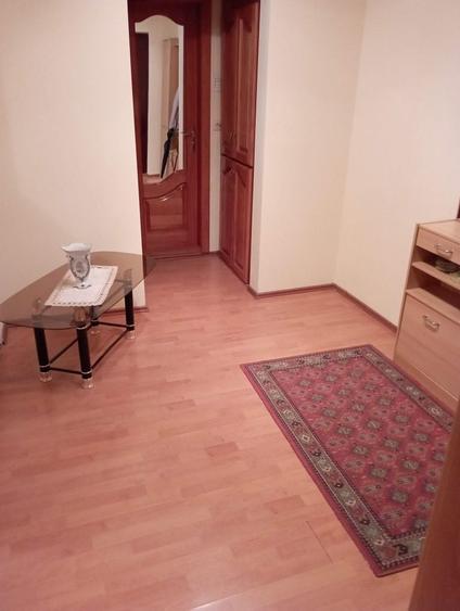 Apartament cu 2 camere decomandat în Exterior Vest