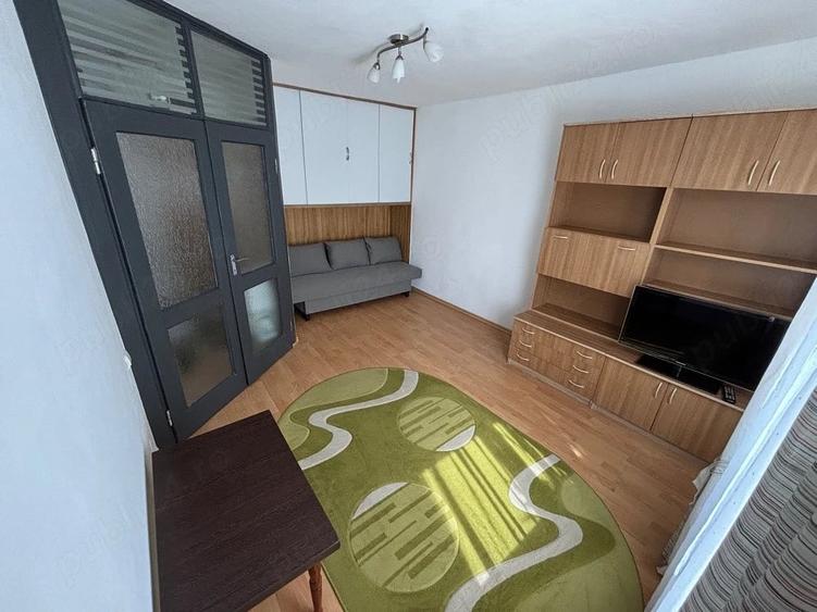 Apartament cu 2 camere decomandat în Ferentari