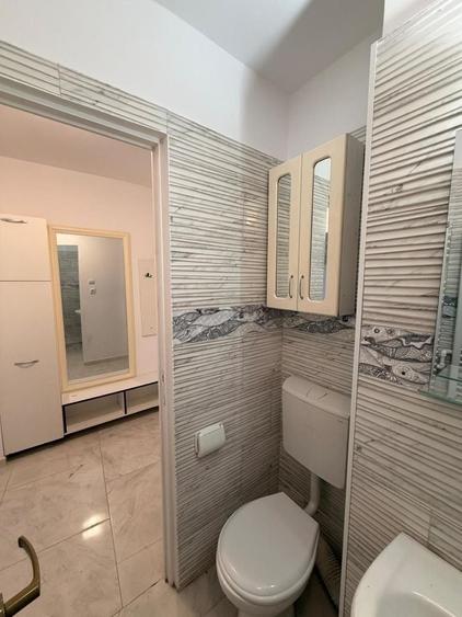 Garsonieră decomandată în Unirii