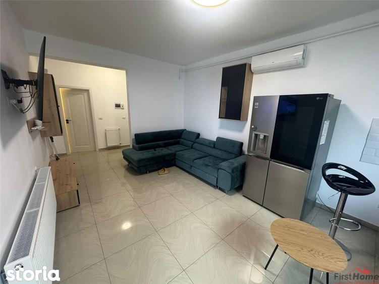 Apartament cu 2 camere semidecomandat, mobilat în Nord
