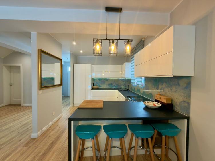 Duplex cu 5 camere cu Canalizare în Pipera