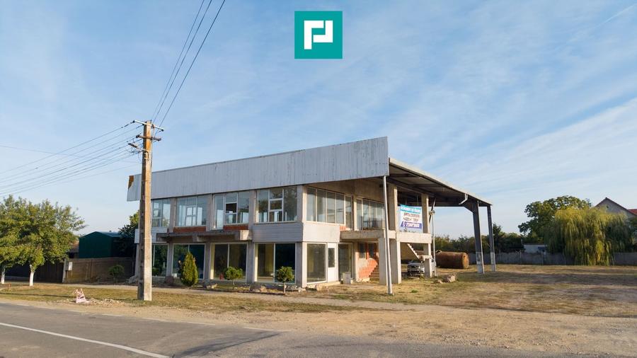 Spațiu comercial, de 268.45999145508 mp, în Zerind