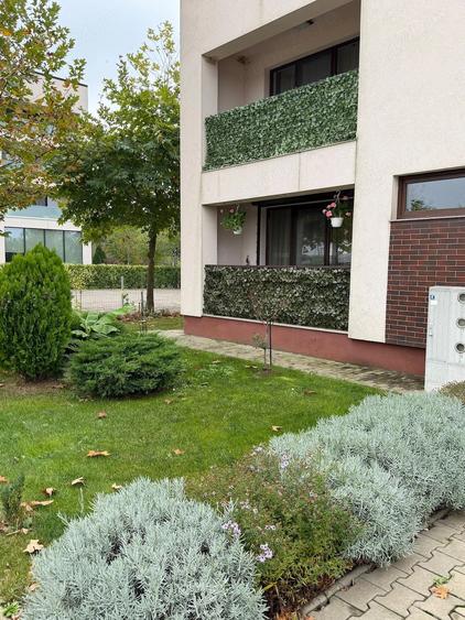 Apartament cu 2 camere decomandat în Păulești