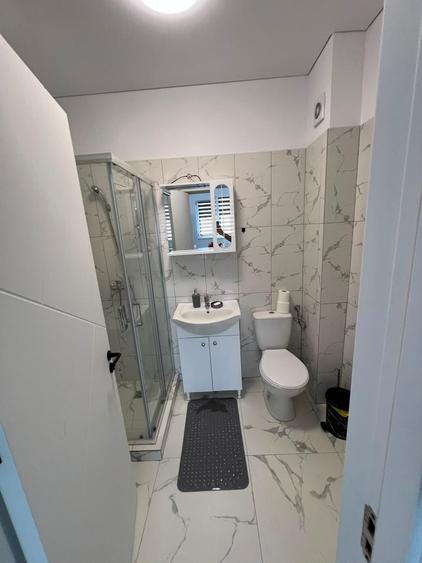 Apartament cu 2 camere semidecomandat în Chiajna