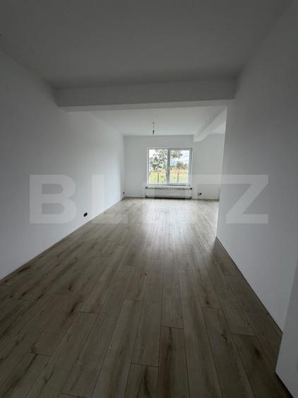 Casă individuală cu 4 camere cu Teren 600 Mp în Sud
