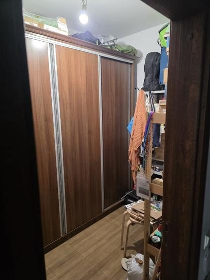 Apartament cu 3 camere decomandat, mobilat în Titan