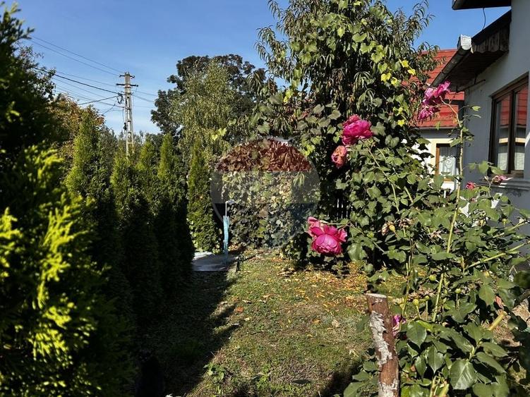 Casă individuală cu 6 camere cu Teren 722 Mp în Crăciunești