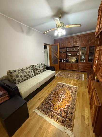 Apartament cu 2 camere semidecomandat în Gară