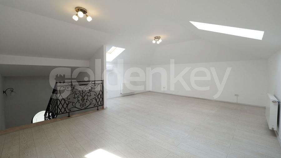 Vila cu finisaje moderne in complex rezidential - 29
