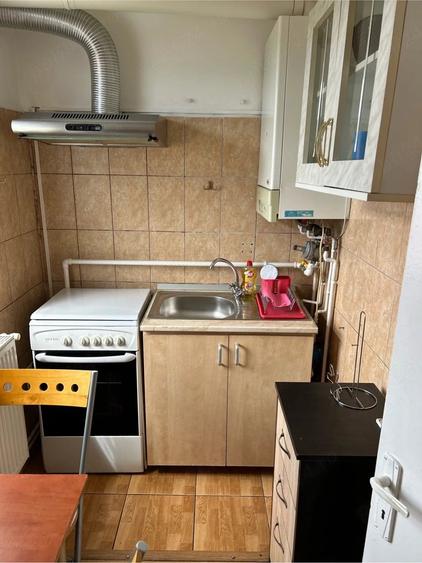 Garsonieră decomandată în Central