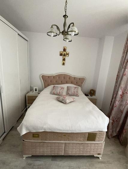 Apartament cu 2 camere semidecomandat în 9 Mai
