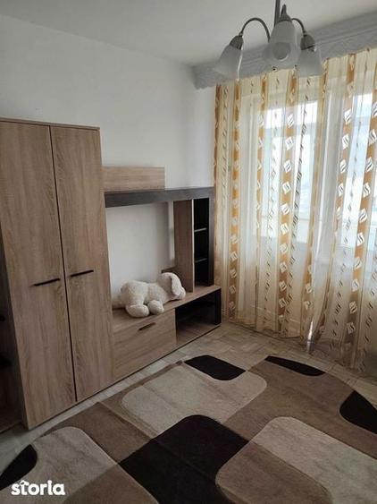 Apartament cu 2 camere decomandat în Cornișa
