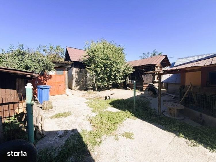 Gospodarie In Teslui | Teren 2700 mp | Casa+anexe - 11