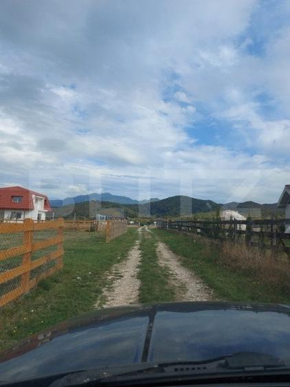 Teren Construcții extravilan de 10000 mp, în Sud-Vest