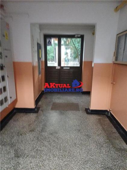 Vanzare 2camere 37mp,etaj 4 din 4 Rahova-Sos Salaj - 2