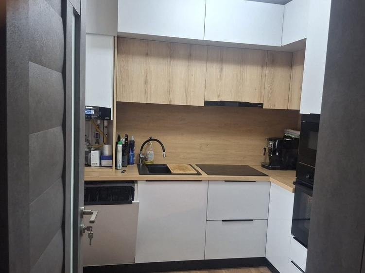 Casă cu 3 camere în Valu lui Traian