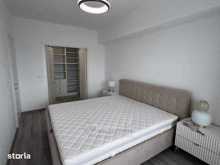 Apartament cu 4 camere în Tătărași