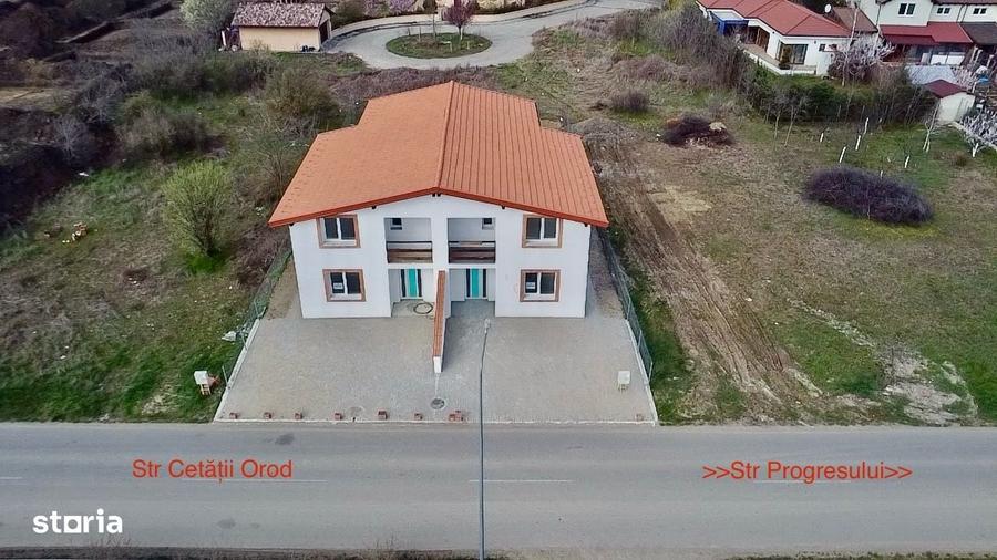 Casă cu 4 camere în Vladimirescu
