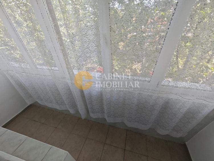 Apartament cu 2 camere, mobilat în Nicolina