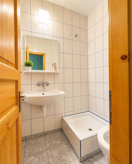 Apartament cu 3 camere semidecomandat în Poiana Brașov
