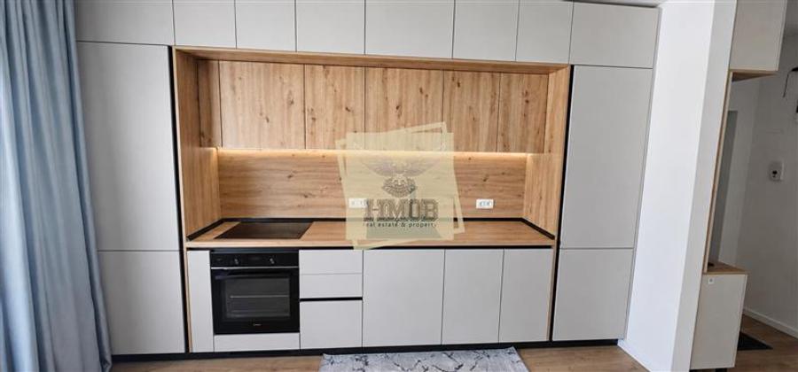 Apartament cu 3 camere decomandat, mobilat în Exterior Sud
