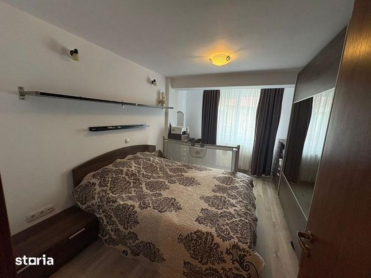Apartament cu 3 camere, mobilat în Jiului