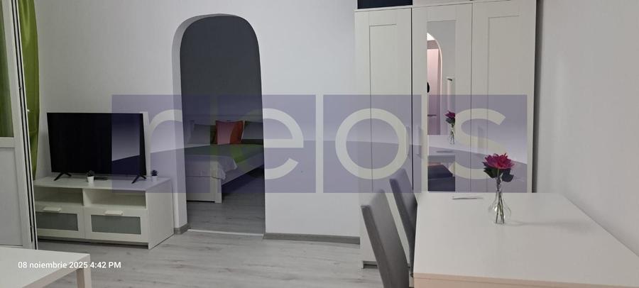 Apartament cu 2 camere semidecomandat, mobilat în Grivița