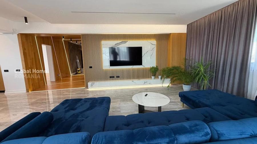 Apartament cu 4 camere semidecomandat în Sisești