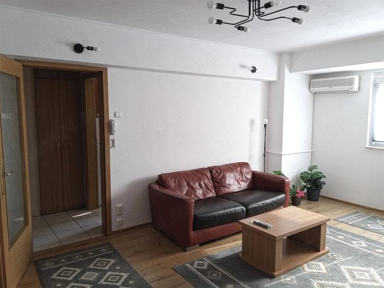 Apartament cu 2 camere semidecomandat în Kogălniceanu