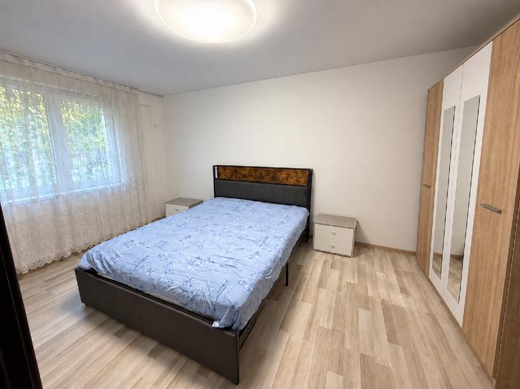 Apartament cu 4 camere decomandat, mobilat în Pantelimon