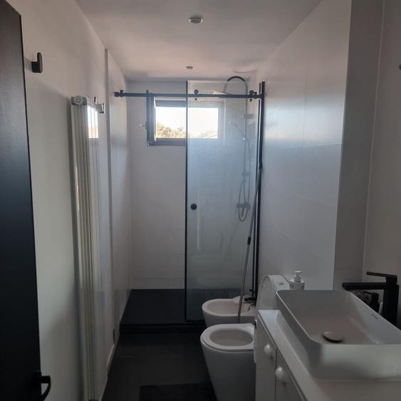 Apartament cu 4 camere semidecomandat în Central