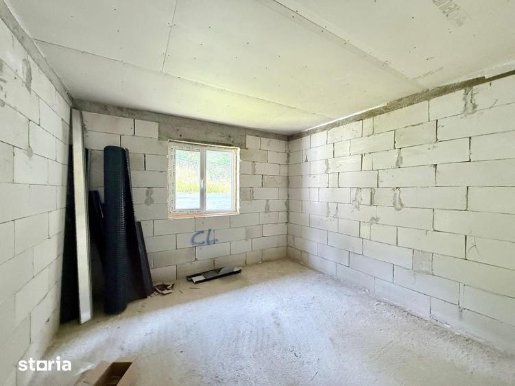 Casă cu 4 camere cu Teren 1200 Mp în Breaza