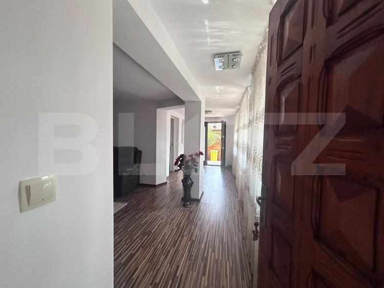 Casă individuală cu 5 camere cu Canalizare în Exterior Sud