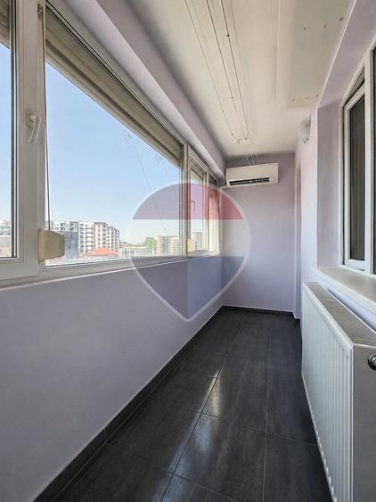 Apartament cu 2 camere decomandat în Kamsas