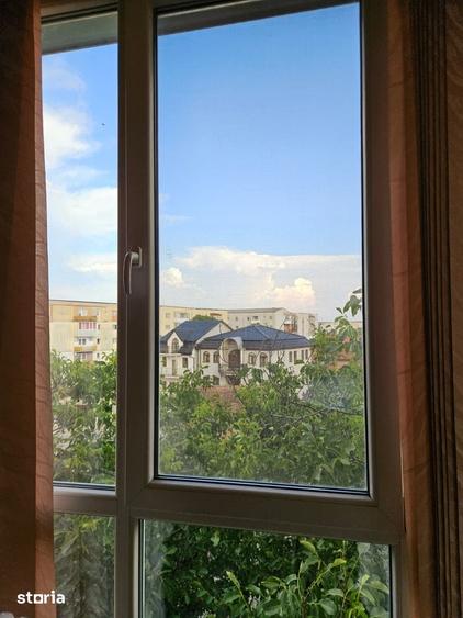 Apartament cu 2 camere decomandat, mobilat în Central