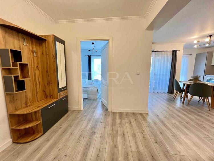 Apartament cu 2 camere decomandat în Dâmbul Rotund