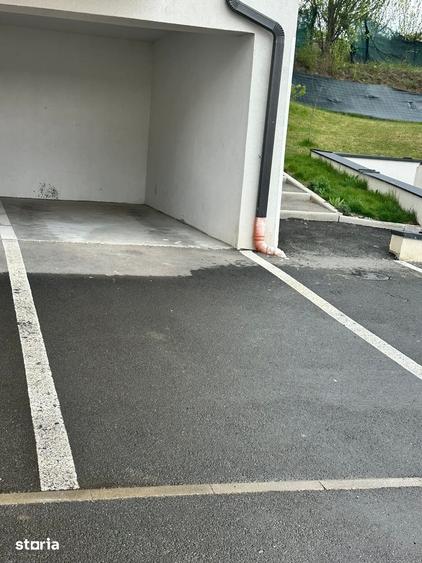 Apartament cu 3 camere în Baciu