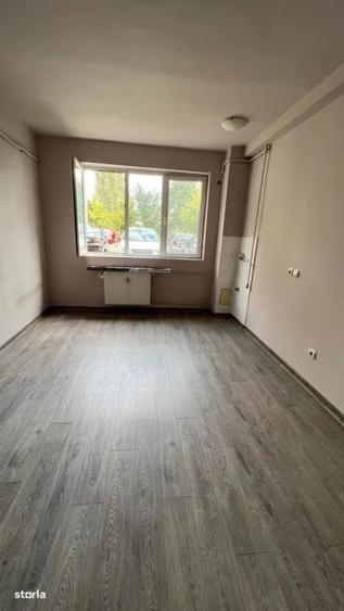 Garsonieră semidecomandată, mobilată în Dâmbul Rotund