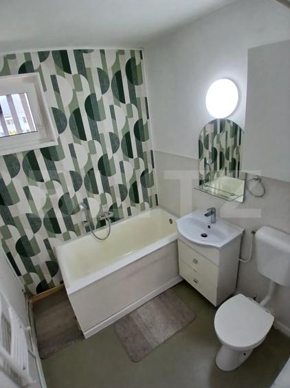 Apartament cu 2 camere, 52 mp, parcare, zona Tractoru - 6
