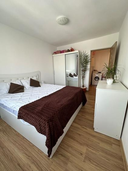 Apartament cu 2 camere semidecomandat în Vest