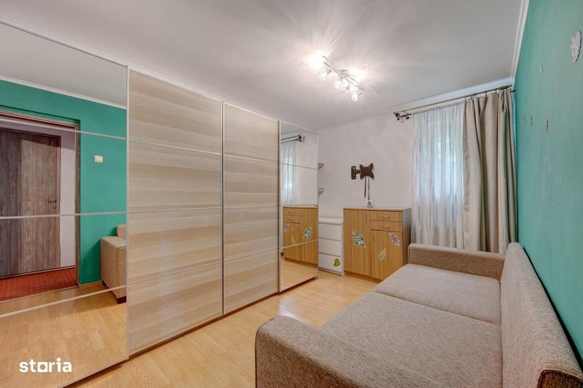 Casă cu 4 camere cu Teren 168 Mp în Băneasa