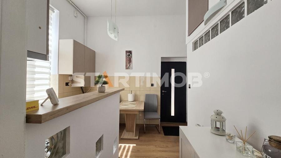 Apartament cu 2 camere semidecomandat în Centrul Istoric