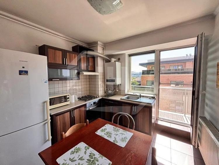 Apartament cu 2 camere semidecomandat, mobilat în Gheorgheni — fotografia 3