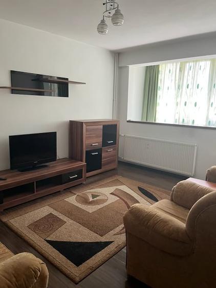 Apartament cu 2 camere decomandat în Militari