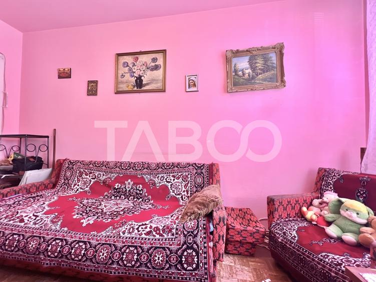 Apartament de vanzare cu 3 camere decomandate Grigorescu bloc izolat - 8