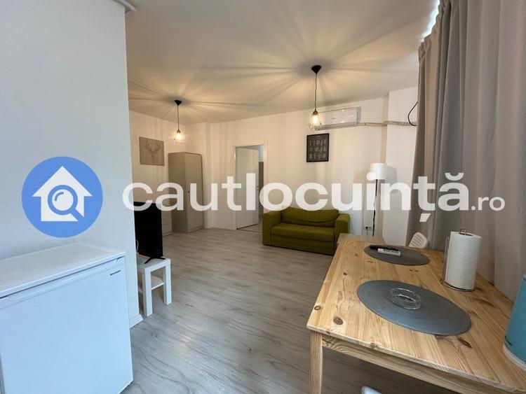Apartament cu 2 camere semidecomandat, mobilat în Băneasa