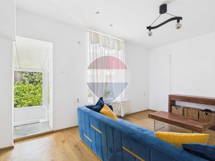 Apartament cu 4 camere decomandat, mobilat în Dorobanți