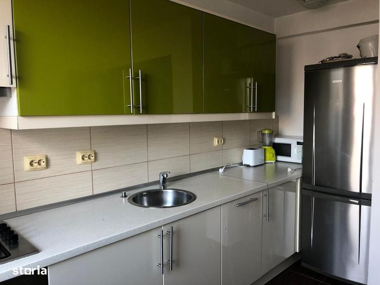Apartament cu 3 camere în Crângași