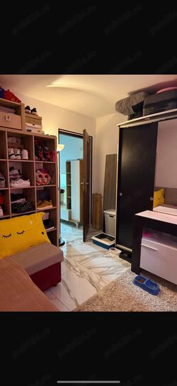 Apartament cu 2 camere decomandat în Berceni