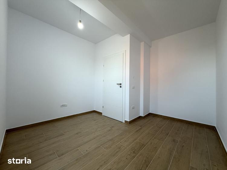 Casă cu 4 camere cu Teren 350 Mp în Sânandrei